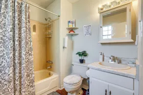 Charming Satsuma Home ~ 14 Mi to Mobile! - Innvendig