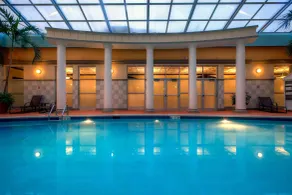 Radisson Hotel Cincinnati Riverfront - Piscine
