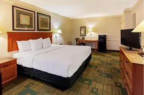 Rodeway Inn - Camera