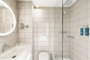 DoubleTree by Hilton Vienna Bosei - Badrum