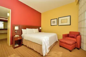 Courtyard by Marriott Bentonville - Chambre
