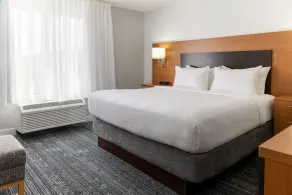 TownePlace Suites by Marriott Erie - Chambre