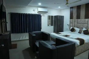 Hotel Sai Capital - Chambre