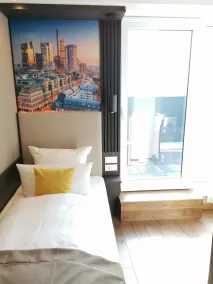 Skyline Hotel City Frankfurt - Chambre