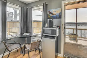 Unit 5: Prime Location, Lake of the Ozarks Apt! - Innvendig