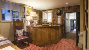 Luttrell Arms - Rezeption
