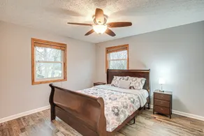 Spacious Delaware Home w/ Game Room! - Innvendig