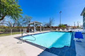 Motel 6-Dallas, TX - Market Center - Piscine