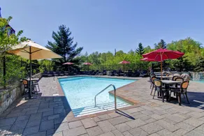 Homewood Suites by Hilton Mont-Tremblant Resort - Piscine