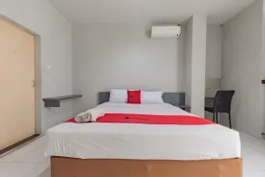 RedDoorz @ Pelajar Pejuang 3 - Room