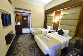 The Bristol - Room