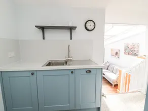 Lyndhurst Cottage - Interior