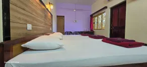 Casa Roiz Guest House - Room