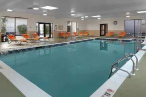 Hampton Inn Woodbridge - Piscine