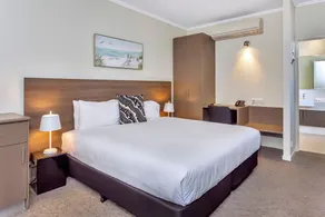 New Haus by Hougoumont Hotel, former Bannister 22 - Room