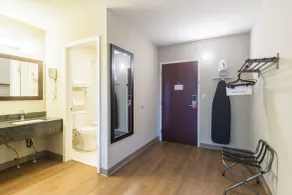 Econo Lodge Harrisburg - Southwest of Hershey Area - Zimmer
