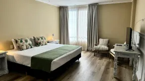 Gardi Hotel & Suites - Habitación