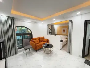 25 House 298 Ngoc Lam - Long Bien bridge - Room