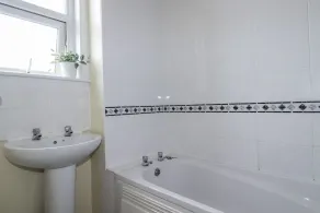 The Three Tees - Badezimmer
