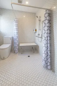 V Motel - Bathroom