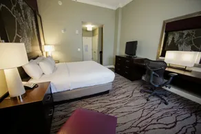 DoubleTree by Hilton Hotel Savannah Historic District - Chambre