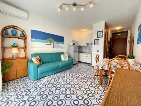 Comfy studio with shared pool - Matsal