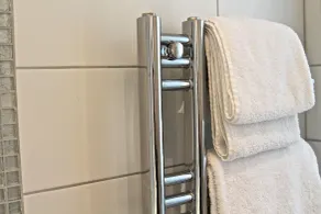 The Bell Inn Hotel - Bathroom