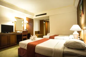 Songphanburi Hotel - Chambre