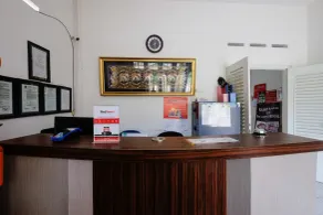 RedDoorz near Moro Mall Purwokerto - Réception