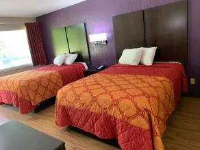 Relax Inn & Suites - Chambre