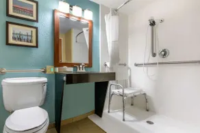 Comfort Suites Southport - Oak Island - Salle de bain
