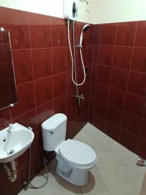 City Corner Hotel - Bathroom