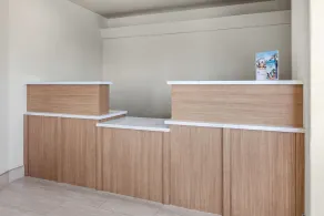 Ramada by Wyndham Merced - Hall