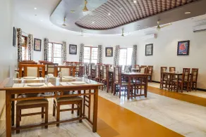Hotel Lotus - Restaurang