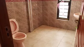 Destination Code 254 Nyeri - Bathroom