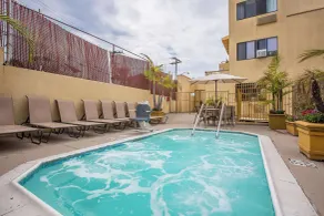 Quality Inn & Suites Hermosa Beach - Piscine
