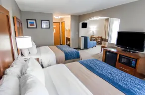 Comfort Inn & Suites Pittsburg KS - Værelse