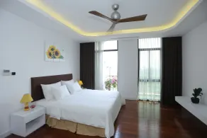 HNC Premier Hotel & Residences - Chambre