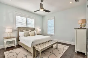 Looking Glass 5 Bedroom Holiday Home by Five Star Properties - Rom