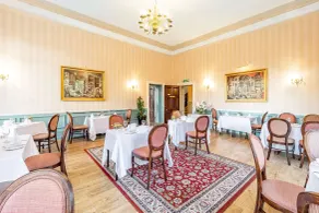 Best Western Limpley Stoke Hotel - Restaurant