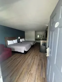 Key West Inn - Clanton - Rum