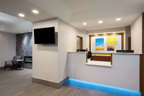 Days Inn by Wyndham Helen - Hall