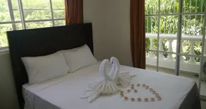 White Sands Bed & Breakfast - Room