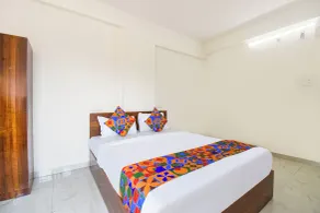 Fabhotel Destiny Living - Quarto