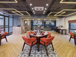 Pride Elite Gandhinagar - Restaurant