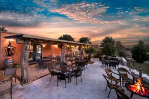Barons CreekSide Resort - Restaurant
