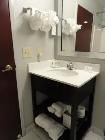 Quality Suites Pineville - Charlotte - Salle de bain