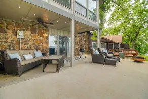Water-view Patio, Near Golf! Port Duncan Retreat - Innenbereich