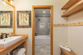 Lakeshore by Summit County Mountain Retreats - Salle de bain