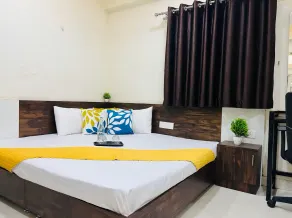 MyWorkStay Stylish Accommodation in BTM - Room